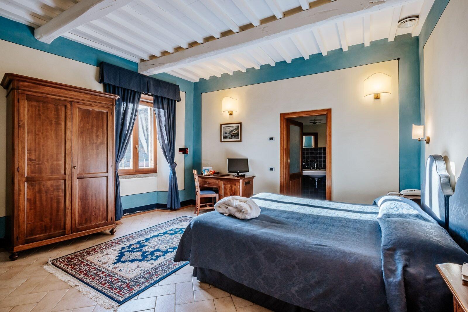 Hotel Dimora Casa Eugenia 3*